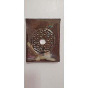 Porte savon en céramique représentant La Fleur de Vie - L'Abeille Savonneuse